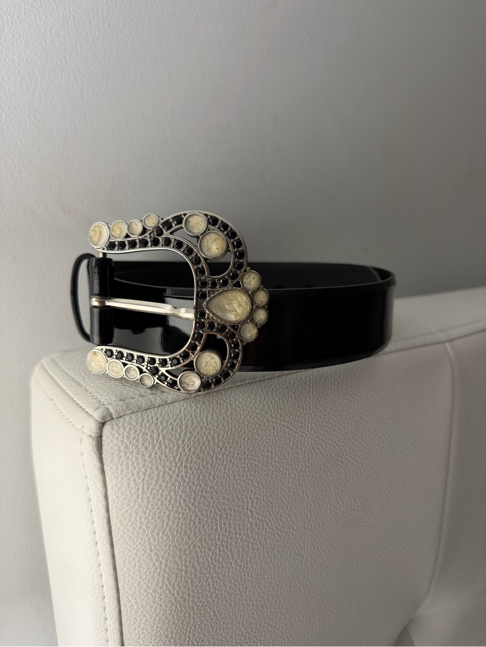 Dismero Vintage Black Patent Belt With Ornate Silver And Enamel Buckle